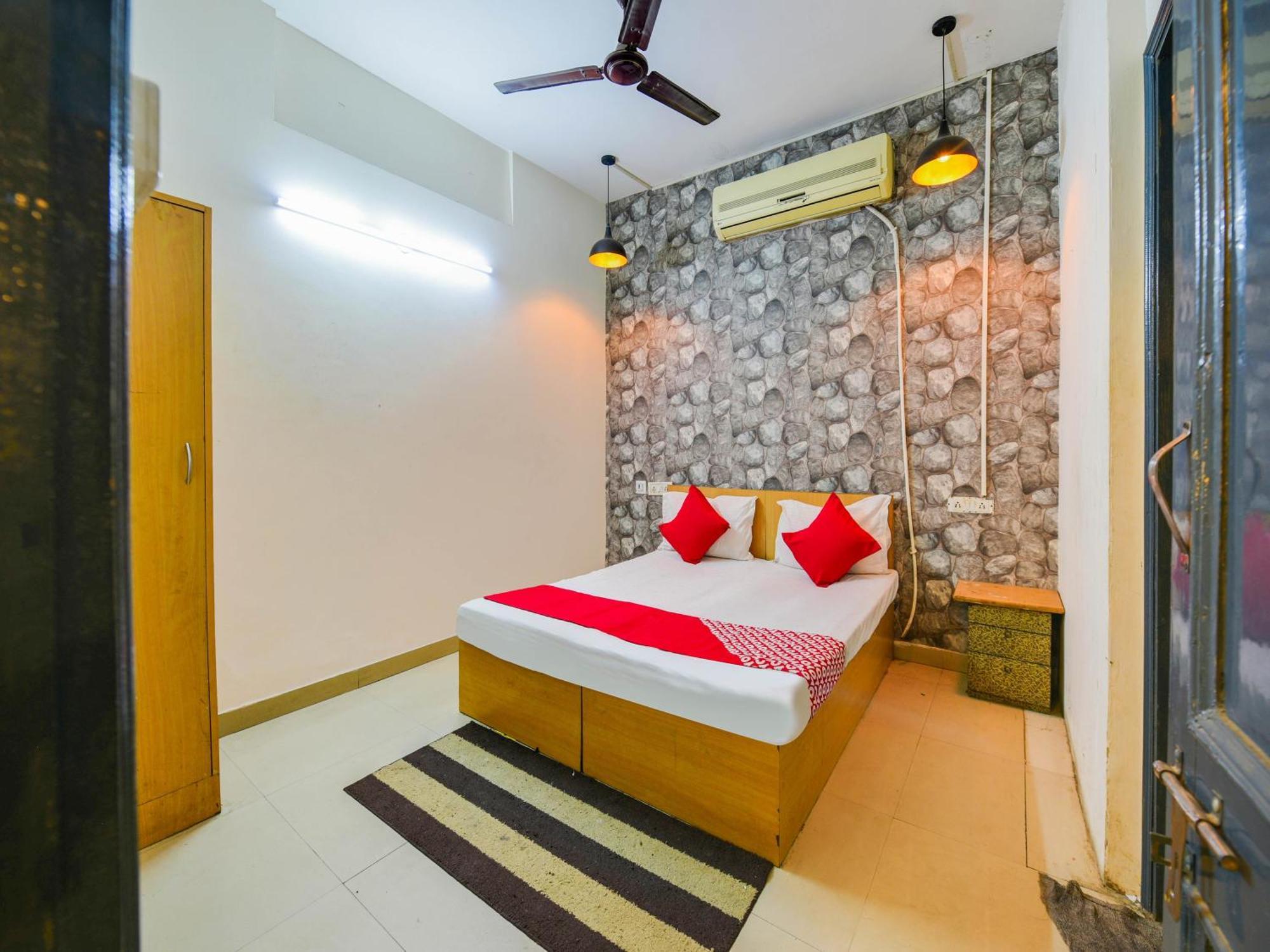 Hotel O Unique Delhi Home Stay Nové Dillí Exteriér fotografie