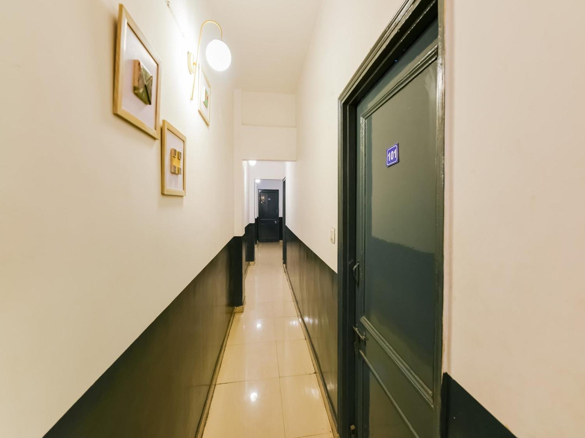 Hotel O Unique Delhi Home Stay Nové Dillí Exteriér fotografie