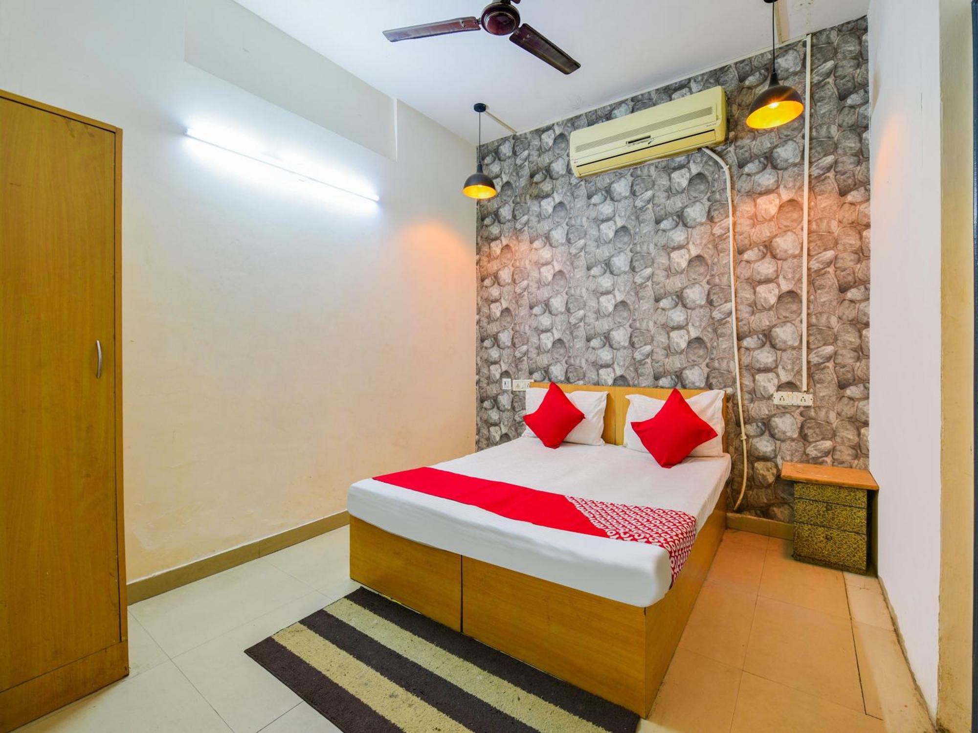 Hotel O Unique Delhi Home Stay Nové Dillí Exteriér fotografie