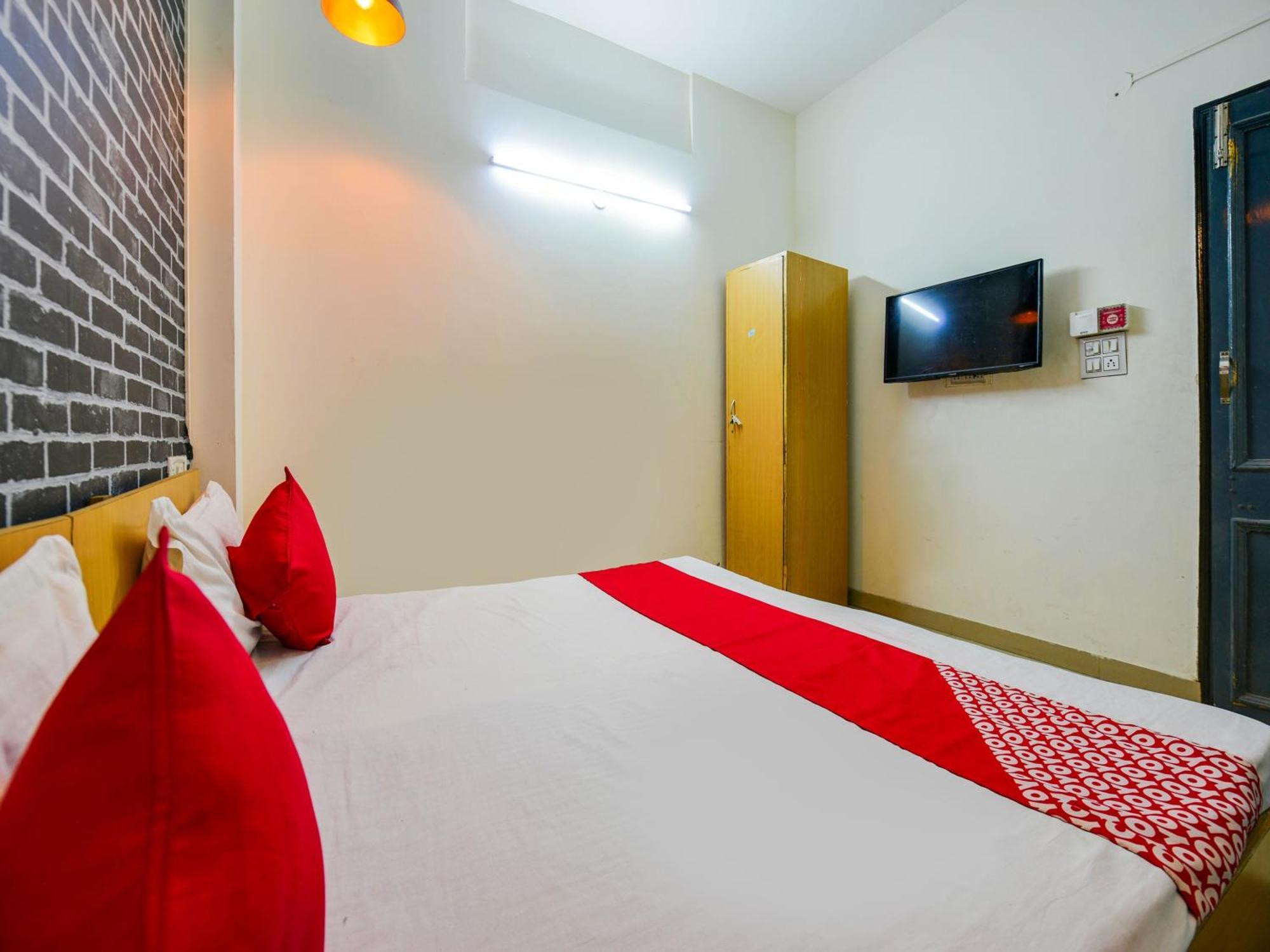 Hotel O Unique Delhi Home Stay Nové Dillí Exteriér fotografie